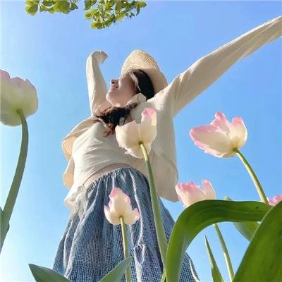 女摄青鬼游埠